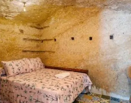 Rosa Apartment